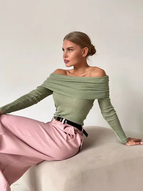 Katia - Off Shoulder Pullover