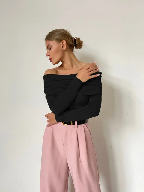 Katia - Off Shoulder Pullover