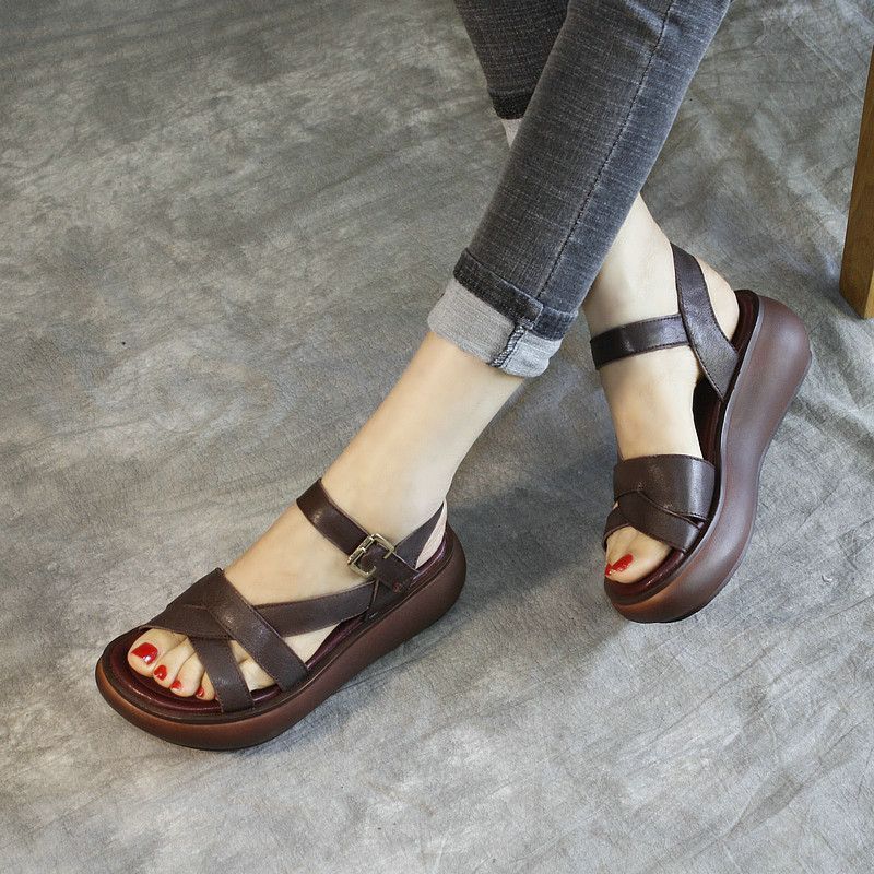 Frauen Sandalen aus weichem Leder